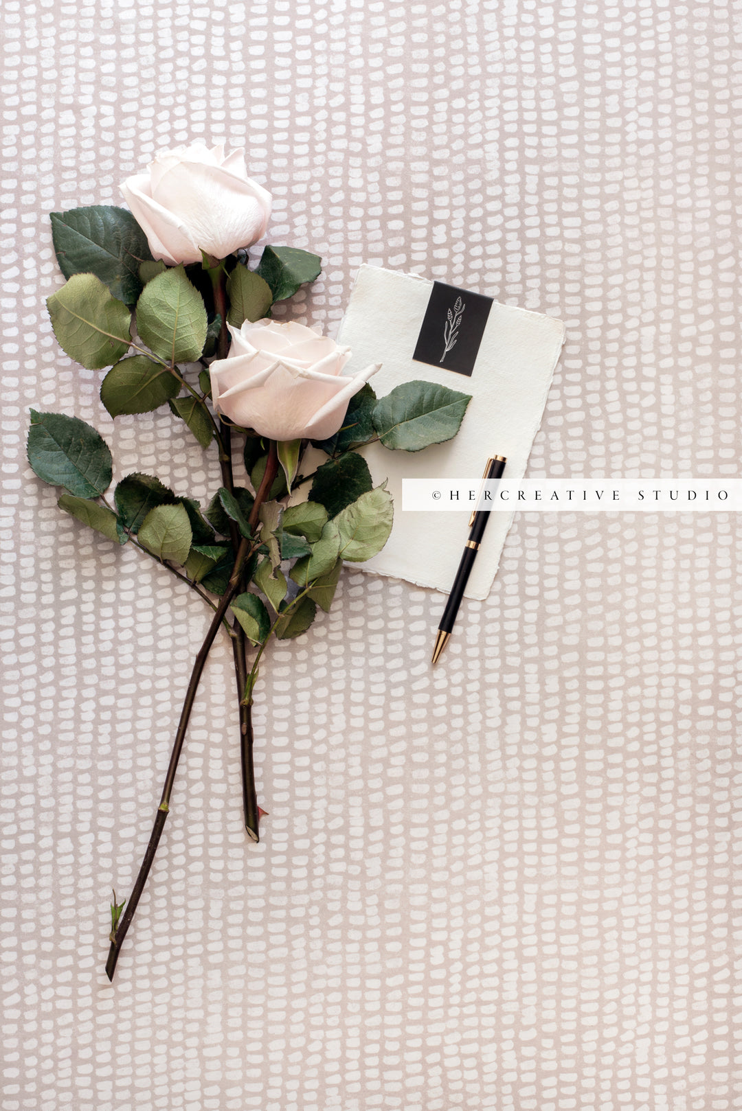 Roses & Notepaper on Patterned Background, Stock Image